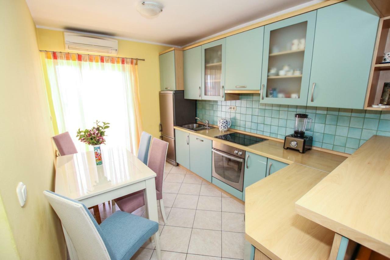 Apartmani Ljubica Porec Exterior photo